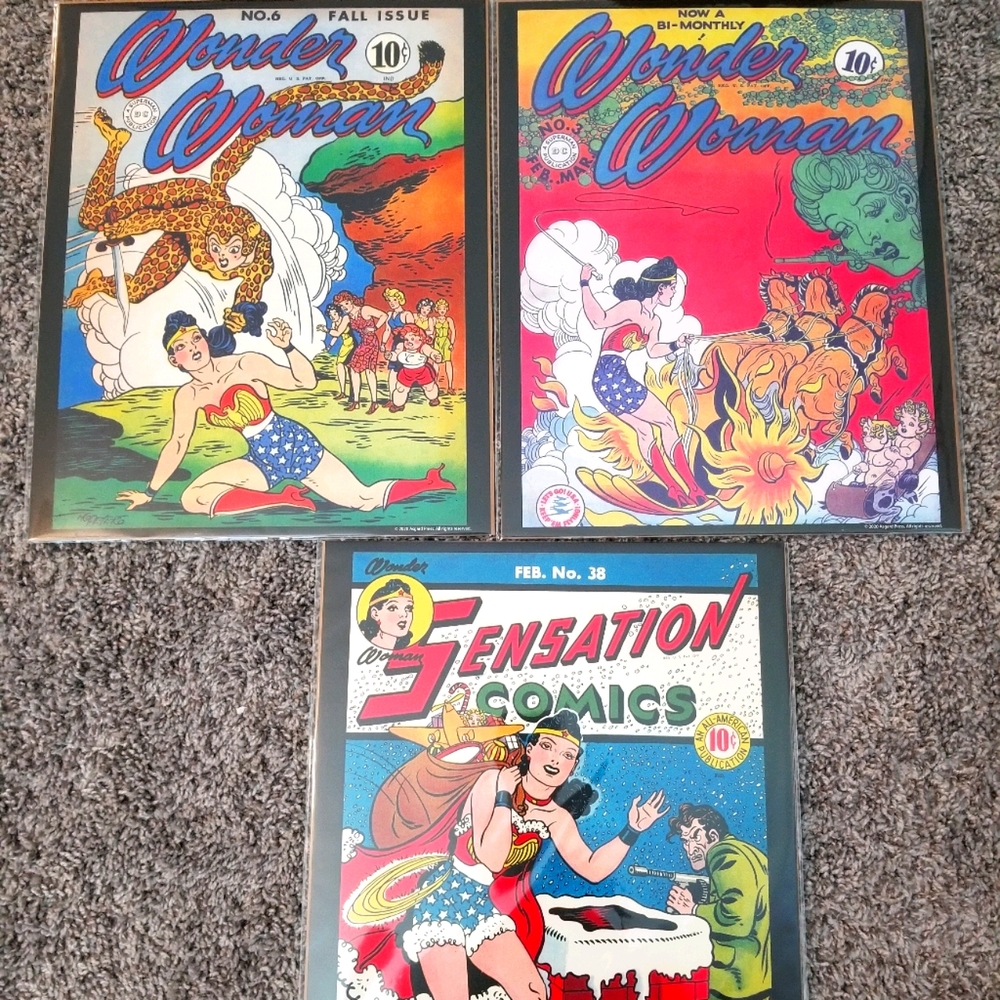 FLASH SALE! Vintage Wonder Woman Comic Covers